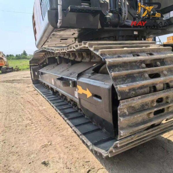 HITACHI-ZX240-Excavator-3 Used HITACHI ZX240 Excavator 24ton for sale Proven Dependable Hydraulic Control System
