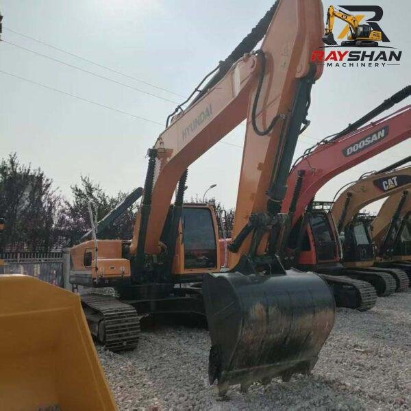 HYUNDAI-305LC-9T-Excavator-2 Used HYUNDAI 305-9T Excavator 30ton for sale Reinforced Heavy-Duty Structure