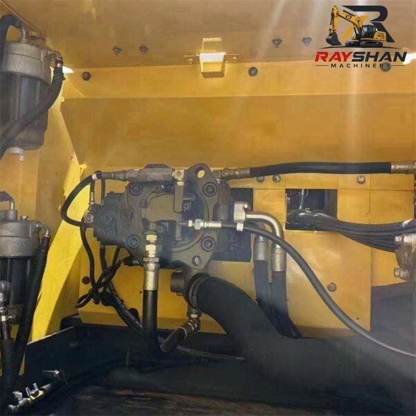 KOBELCO-SK260D-Excavator-2 Used KOBELCO SK260D Excavator 26ton for sale Durable reinforced frame