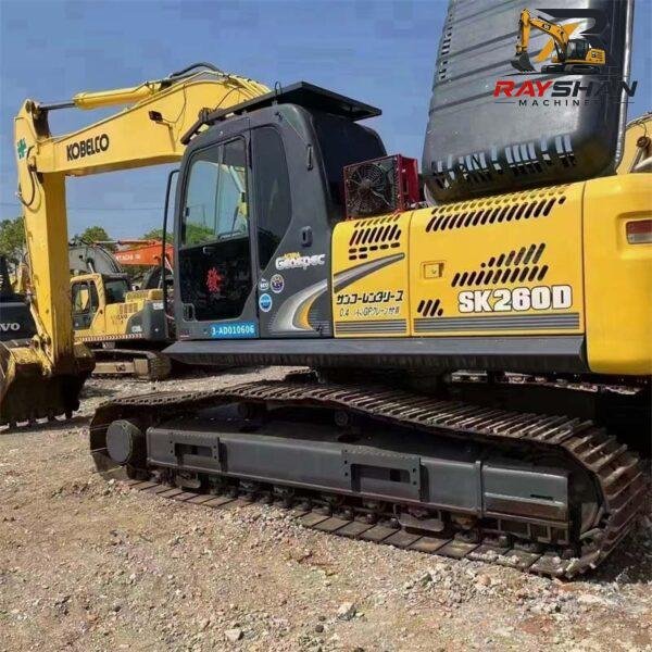 Used KOBELCO SK260D Excavator 26ton for sale Durable reinforced frame