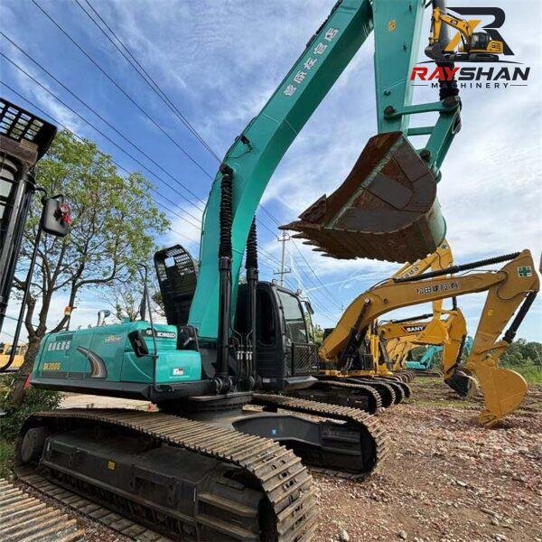 Used KOBELCO SK350D Excavator 35ton for sale Exceptional Structural Strength