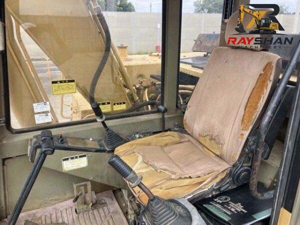 Used CAT E120B Excavator 12ton for sale original paint