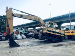used cat180B (2) Used CAT E180 Excavator 18ton for sale original paint