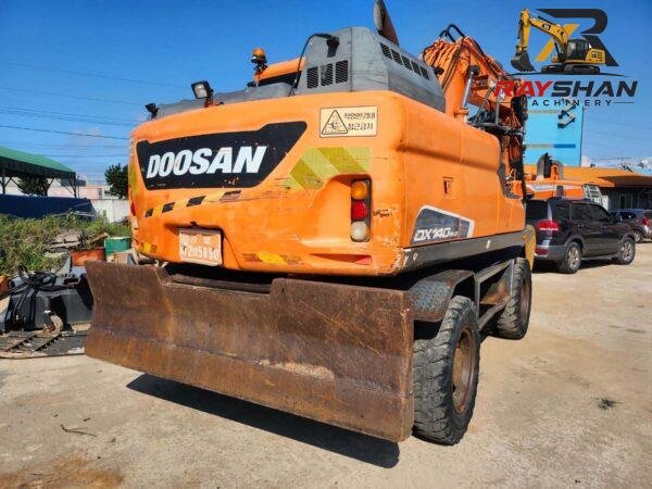 used doosan 140 (2) Used DOOSAN 140 Excavator 14ton for sale Advanced Electronic Control System