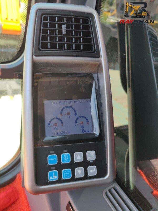 Used DOOSAN 225 Excavator 22ton for sale Durable Structural Design