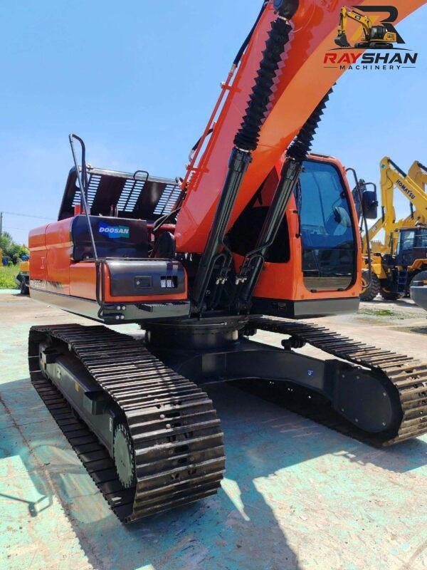 used doosan 225 (4)_1 Used DOOSAN 225 Excavator 22ton for sale Durable Structural Design