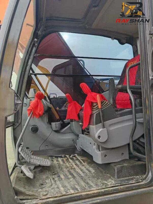 Used HITACHI ZX200 Excavator 20ton for sale High-Efficiency Hydraulic System