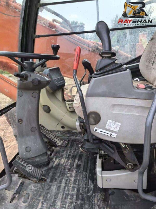 used hitachi 200 (6) Used HITACHI 210W Excavator 21ton for sale Precise Hydraulic Control