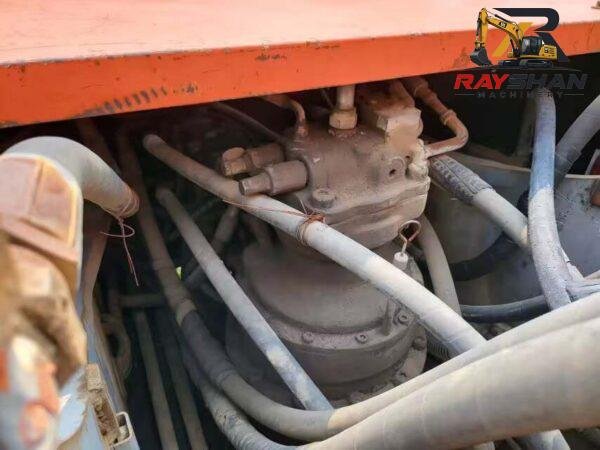 Used HITACHI EX300 Excavator 30ton for sale Precise Hydraulic Control
