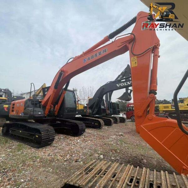 Used HITACHI ZX220 Excavator 22ton for sale Proven Dependable Hydraulic Control System
