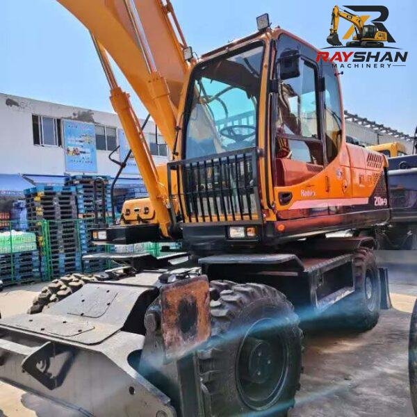 used hyundai 210 (4) Used HYUNDAI 210-9 Excavator 21ton for sale Robust Long-Lasting Construction