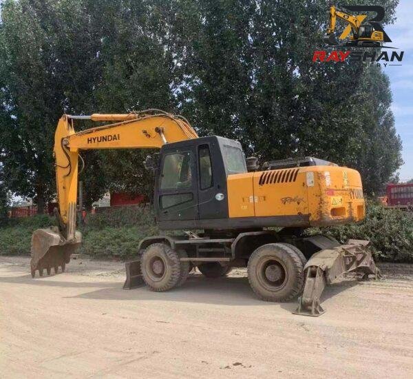 Used HYUNDAI 210-7 Excavator 21ton for sale Powerful Power Matching