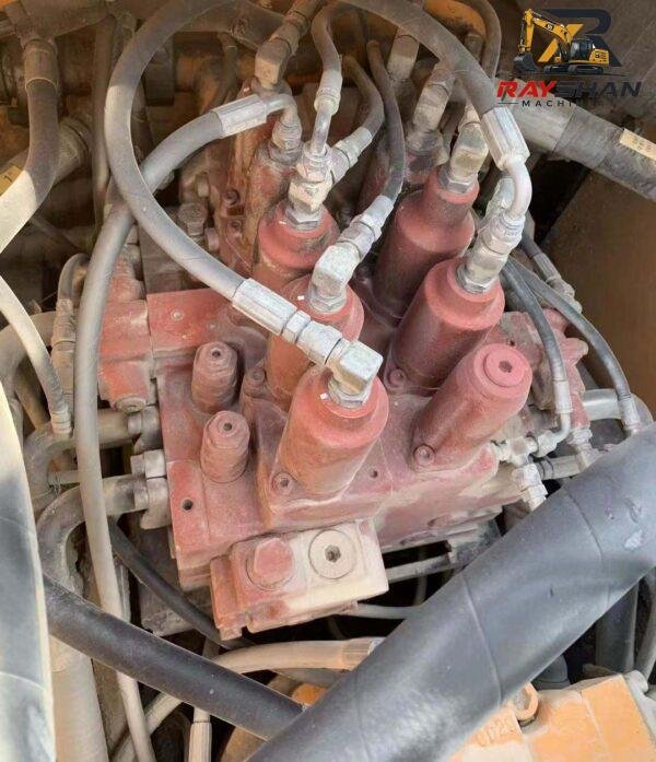 Used HYUNDAI 210-7 Excavator 21ton for sale Powerful Power Matching
