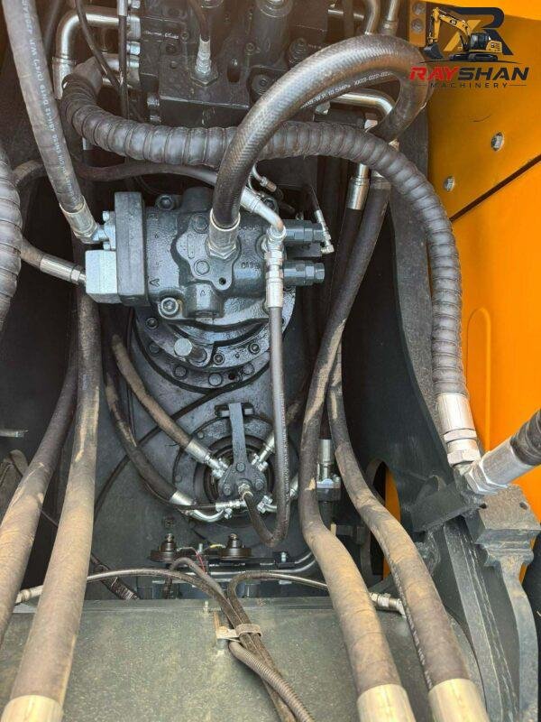 used hyundai 210 (8) Used HYUNDAI 210LC-95H Excavator 21ton for sale Reinforced Long Track Undercarriage
