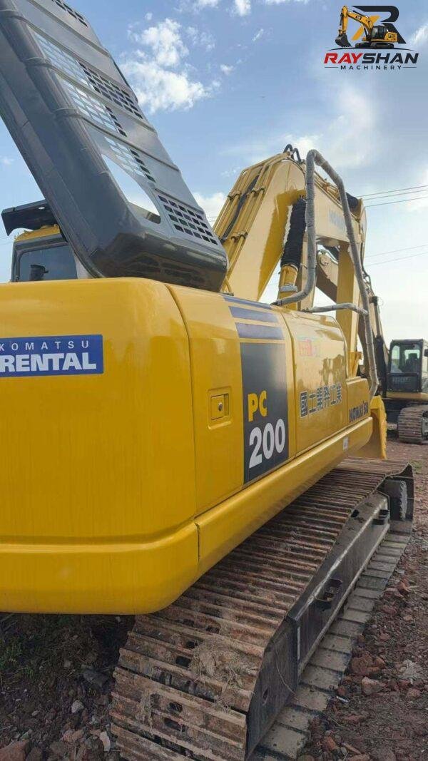 used komatsu 200 (7) Used KOMATSU 200 Excavator 20ton for sale Precise Hydraulic Flow