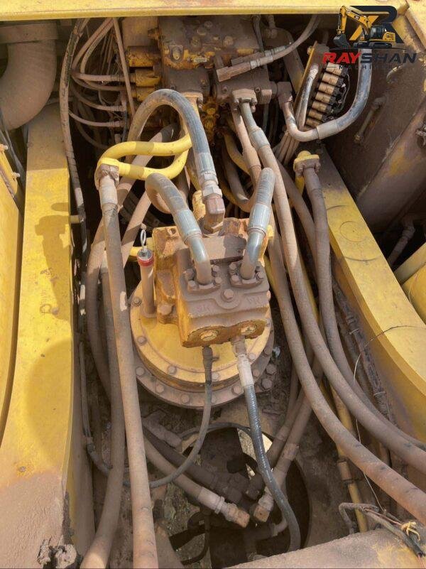 Used KOMATSU PC300 Excavator 30ton for sale Precise Hydraulic Flow