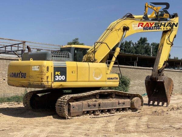 Used KOMATSU PC300 Excavator 30ton for sale Precise Hydraulic Flow