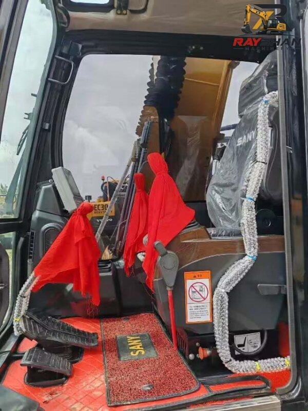Used SANY 135C Excavator 13ton for sale High Efficiency