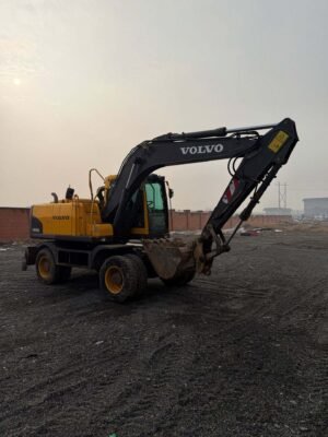 Used VOLVO 145 Excavator 14ton for sale Precise Hydraulic Control