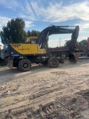 Used VOLVO 170B Excavator 17ton for sale Durable Heavy-Duty Structure