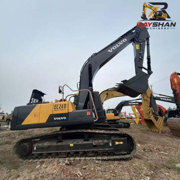 Used VOLVO EC240 Excavator 24ton for sale Mature Mechanical Performance