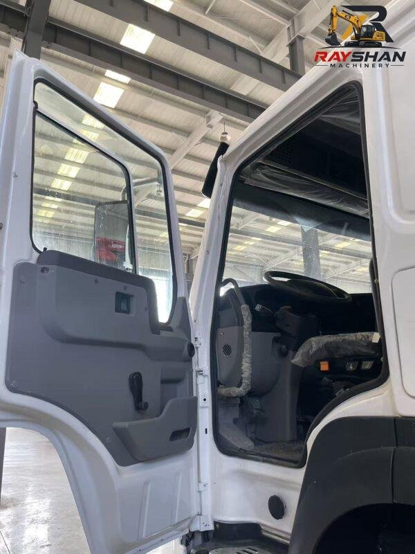 Used SINOTRUK6X4 10.8ton for sale outstanding load capacity on rough mine roads