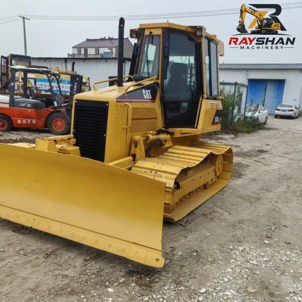 Used CAT D3G Excavator 7.5ton for sale Mechanical Simplicity