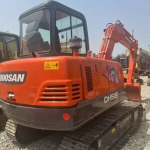 Used DOOSAN DH55 Excavator 5.5ton for sale Class-Leading Fuel Efficiency