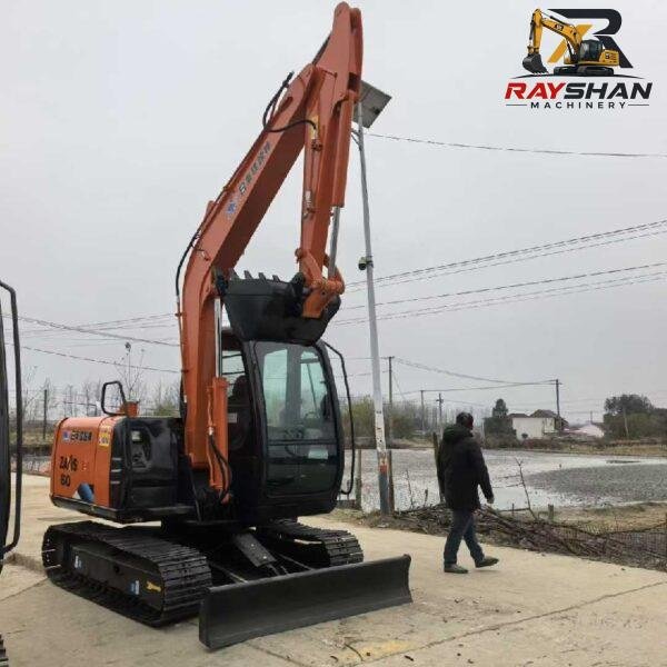 Used HITACHI ZX60 Excavator 6ton for sale Exceptional Durability