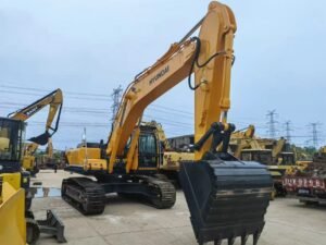 USED HYUNDAI 330LC-9S (1) Used HYUNDAI 330LC-9S Excavator 33ton for sale Powerful Burst Digging Force