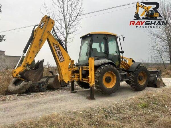 Used JCB 4CX  8.3ton for sale smooth delicate control