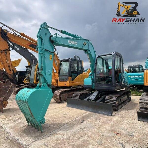 USED KOBELCO SK75 (3) Used KOBELCO SK75(2) Excavator 7.5ton for sale Excellent Fuel Economy