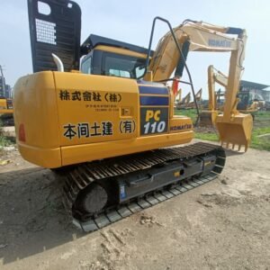 Used KOMATSU PC110 Excavator 11ton for sale Proven Reliability