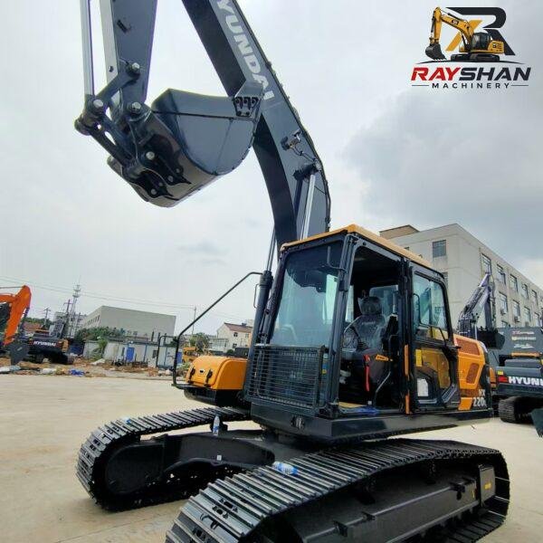 USED HYUNDAI HX220HD (2) Used HYUNDAI HX220HD Excavator 22ton for sale Optimized Hydraulic Response